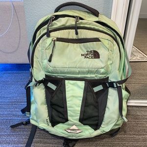 North face recon backpack